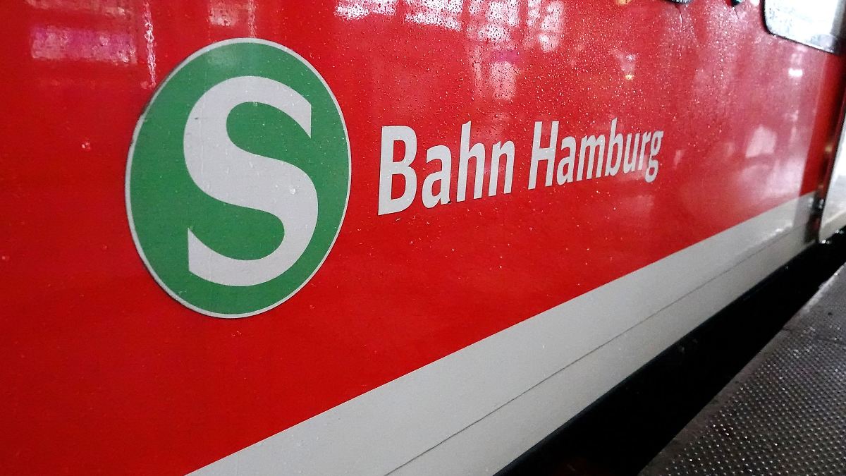 Hamburg & Schleswig-Holstein: Verspätungen bei der S1 wegen technischer Störung