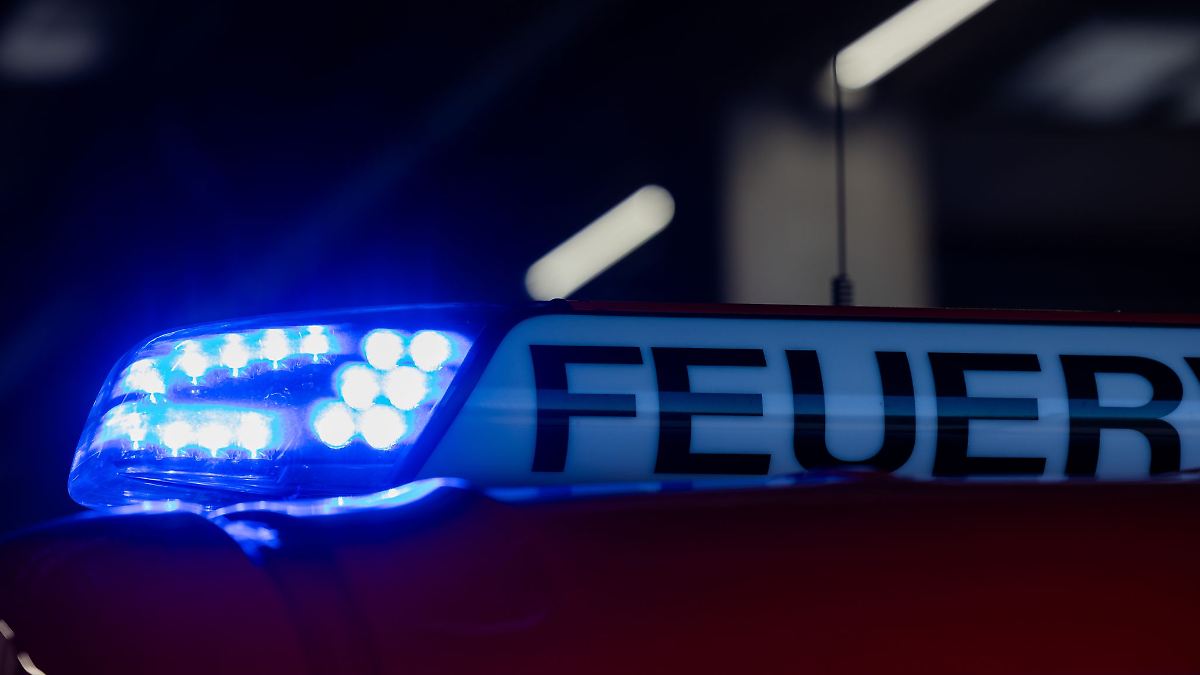 Nordrhein-Westfalen: Drei Menschen bei Wohnhausbrand verletzt