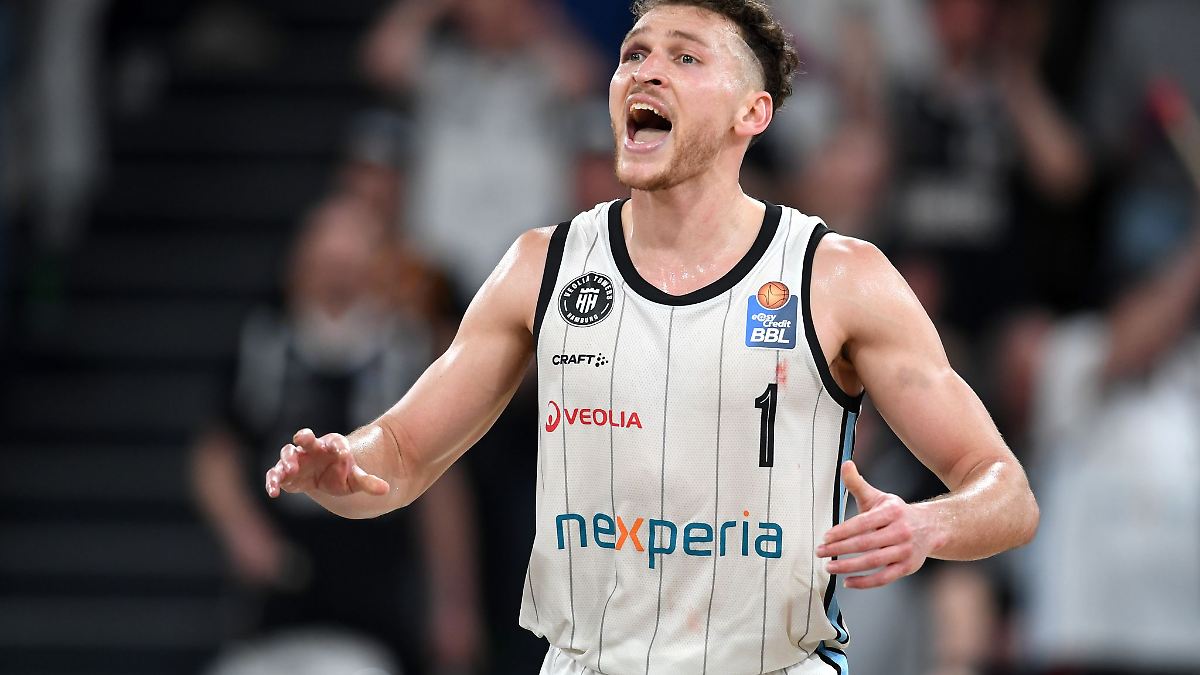 Hamburg & Schleswig-Holstein: Hamburger Basketballer schlagen auch Heidelberg