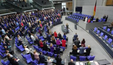 Nach Palästinensertuch-Eklat: CDU-Abgeordnete fordern Kufiya-Verbot im Bundestag