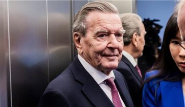Bundesgericht verhandelt über Schröders Bundestagsbüro