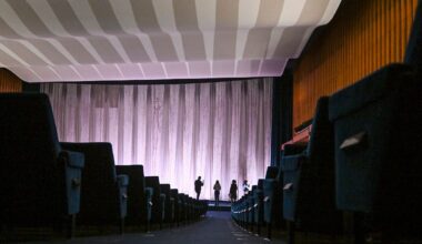 Berlin & Brandenburg: Führungen durch das geschlossene Kino International geplant