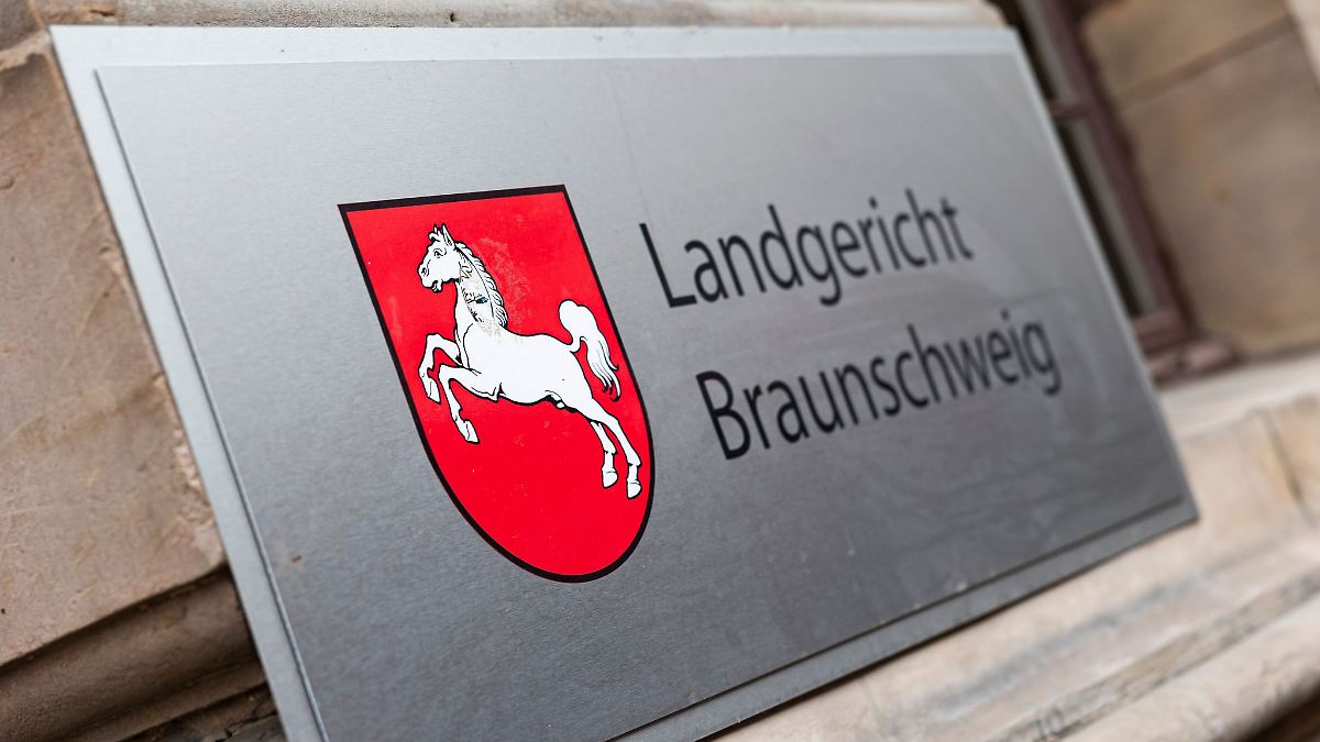 Niedersachsen & Bremen: Mit Auto auf Ex-Chef zugerast - fast vier Jahre Haft