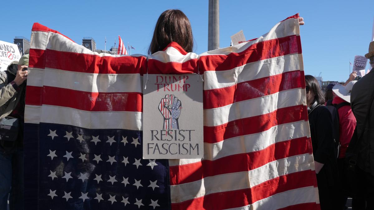 Donald Trump: Tausende protestieren in den USA und Europa gegen Trump