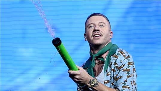 US-Rapper Macklemore zog bei Konzert über Deutschland her - Tageblatt