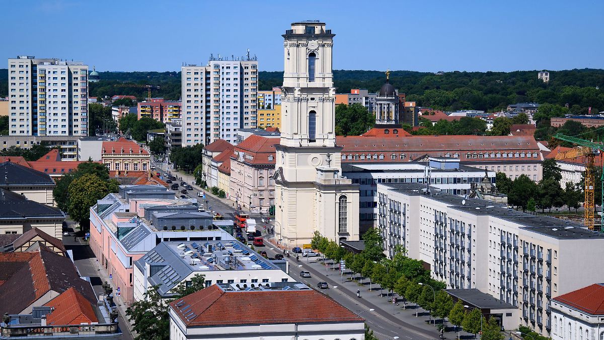 Berlin & Brandenburg: Pfarrer der Garnisonkirche: "Wir sind nicht insolvent"