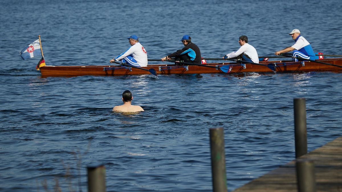 Berlin & Brandenburg: Wasserwacht beginnt an Havel und Wannsee mit Rettungsarbeit