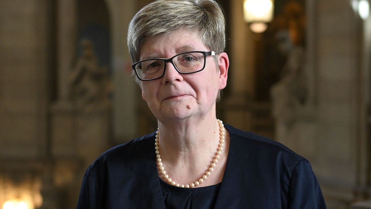 Berlin & Brandenburg: Gerichtspräsidentin: Ruheständler weiter an Justiz binden