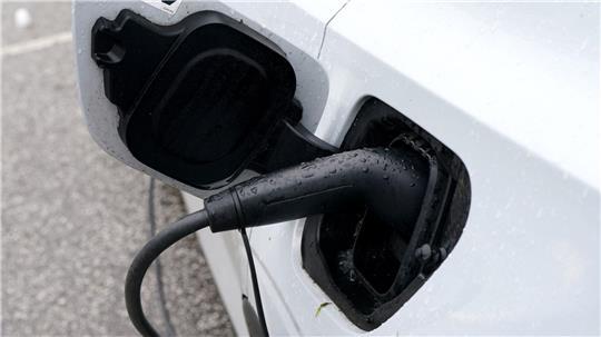 E-Auto-Ladepunkte in Hamburg um gut ein Fünftel gestiegen
