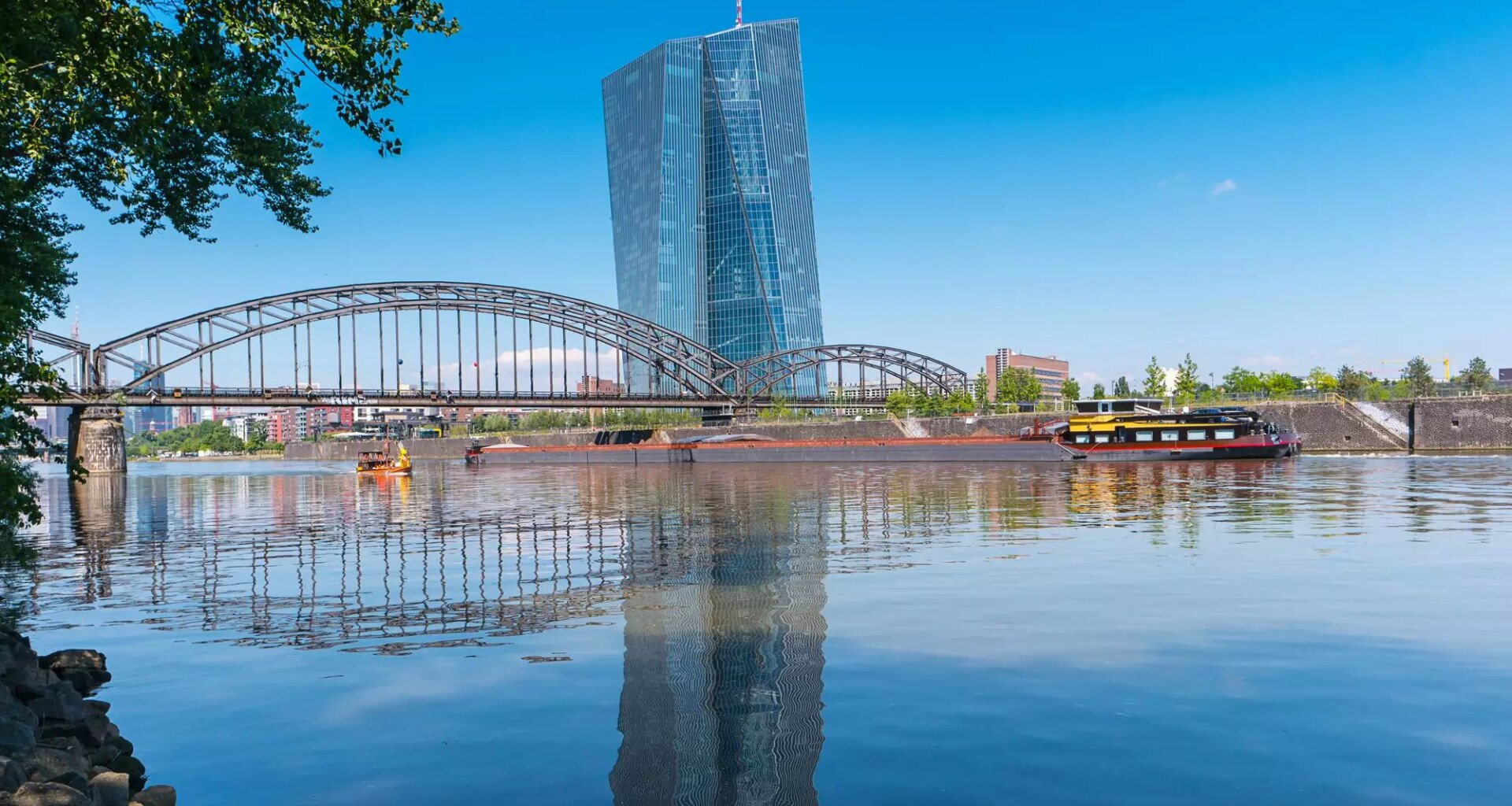 EZB wird Zinsen bei den nächsten vier Sitzungen senken