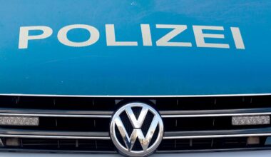 Berlin & Brandenburg: Mann überfallen und beraubt - drei Männer festgenommen