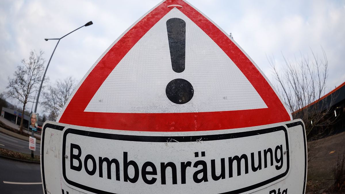 Niedersachsen & Bremen: Entwarnung nach Fund von drei Blindgängern in Osnabrück