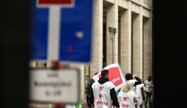 Berlin & Brandenburg: Unbefristeter Streik bei Charité-Tochter CFM