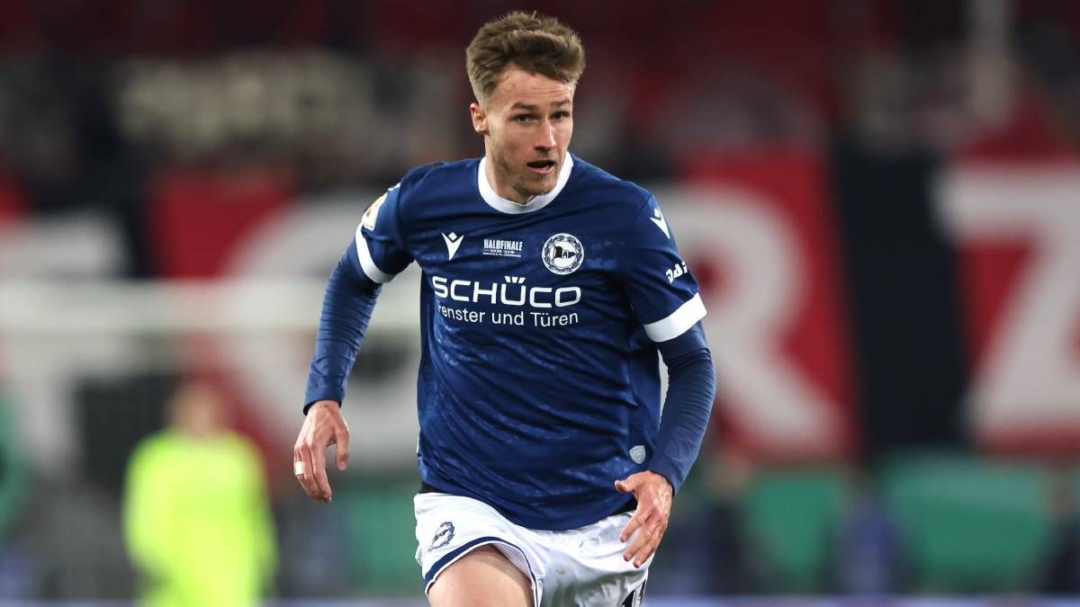 Arminia Bielefeld vs. Hansa Rostock heute live im Free-TV sehen: Welcher Sender zeigt / überträgt die 3. Liga am Samstag im TV und Livestream?