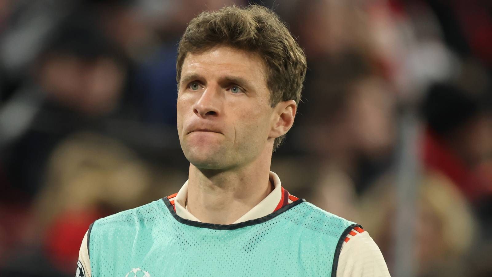 "Wenn man etwas Negatives rausziehen will": Thomas Müller nach Unentschieden des FC Bayern gegen BVB von Interview irritiert - SPOX