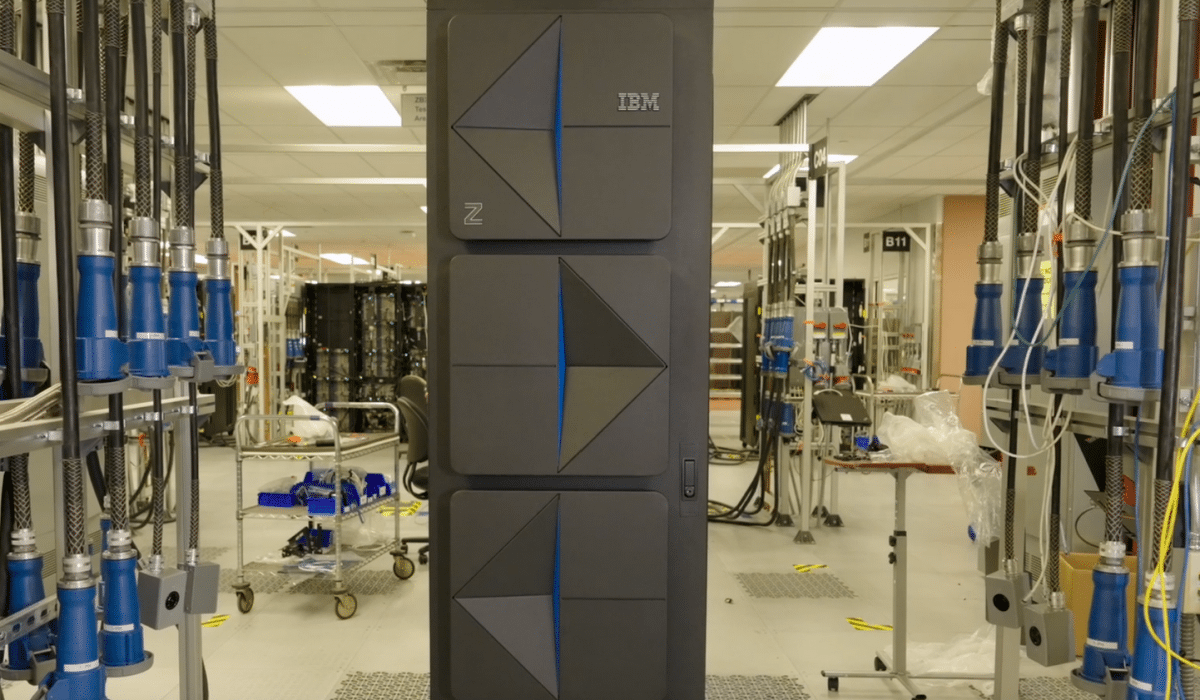 Neuer Mainframe von IBM – und natürlich mit KI