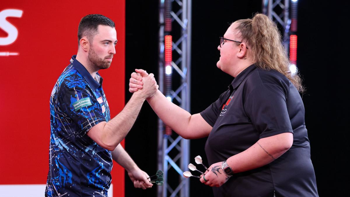 Darts UK Open: Beau Greaves schreibt Geschichte und ärgert Luke Humphries