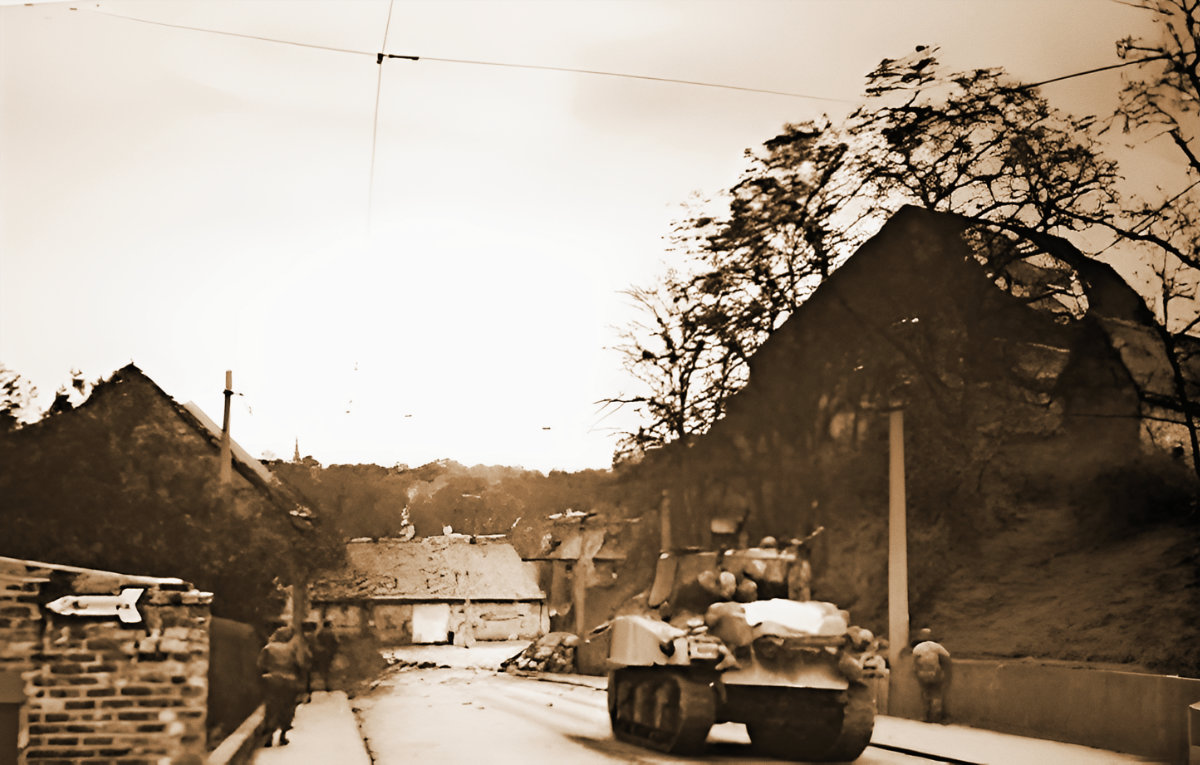 Friedenshain erinnert an Felix Graf Luckner – Gedenken zum 80. Jahrestag des Kriegsendes - HalleSpektrum.de