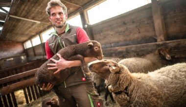 Niedersachsen & Bremen: Blinder Landwirt lebt seinen Traum auf dem eigenen Hof