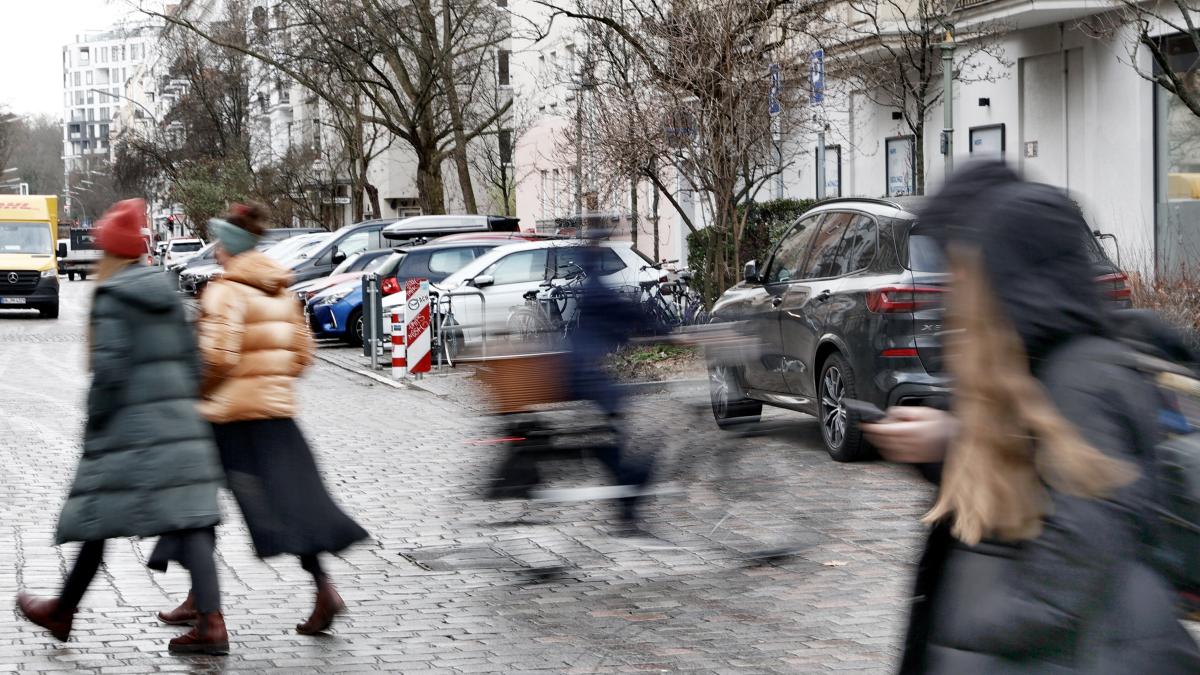 Berlin-Kreuzberg: 15-Jähriger feuert Pyrotechnik auf Ex-Freundin – und bedroht ihre gesamte Familie