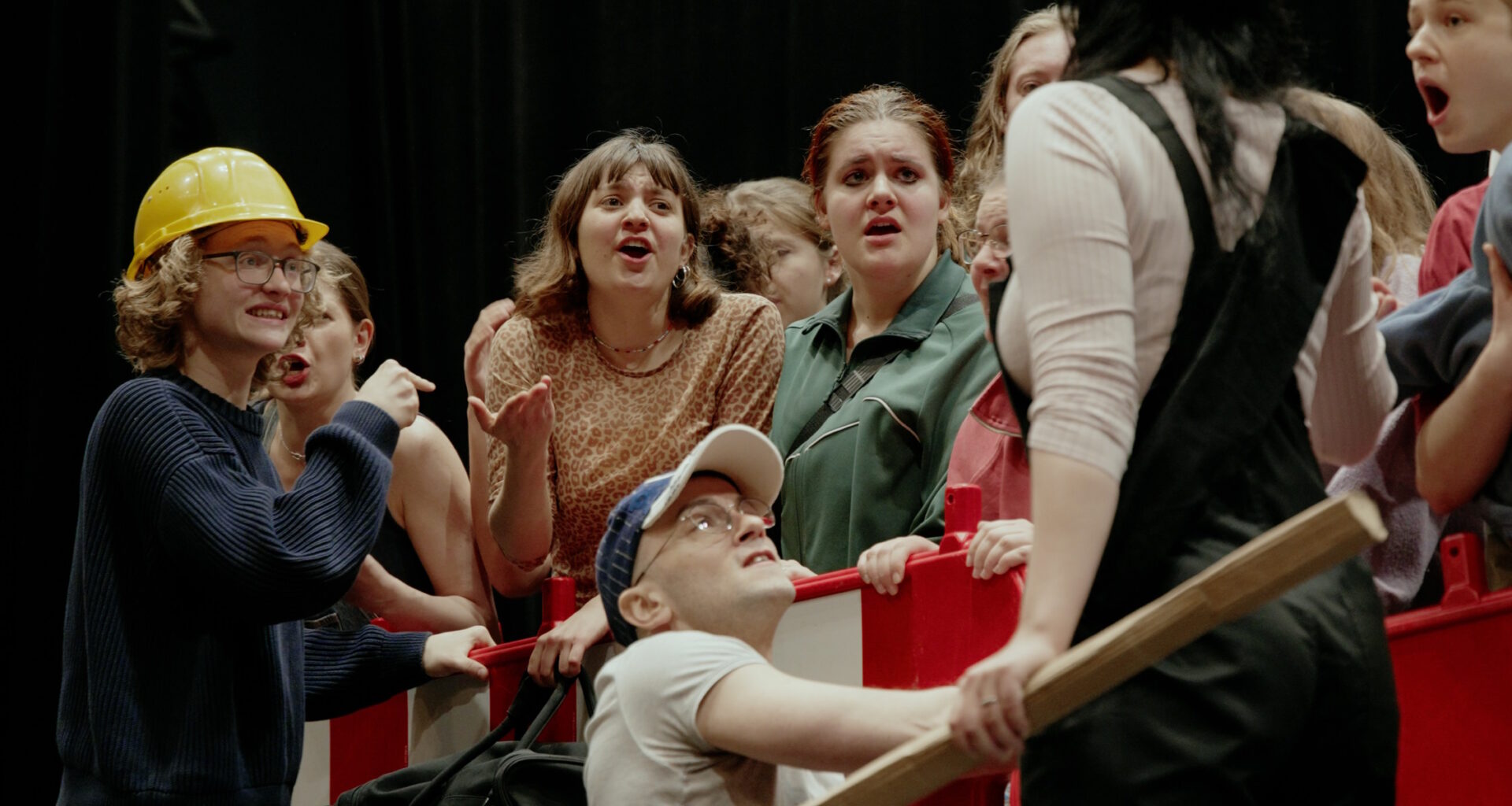 Studierende der HMT bringen Schostakowitschs „Moskau, Tscherjomuschki“ auf die Bühne · Leipziger Zeitung
