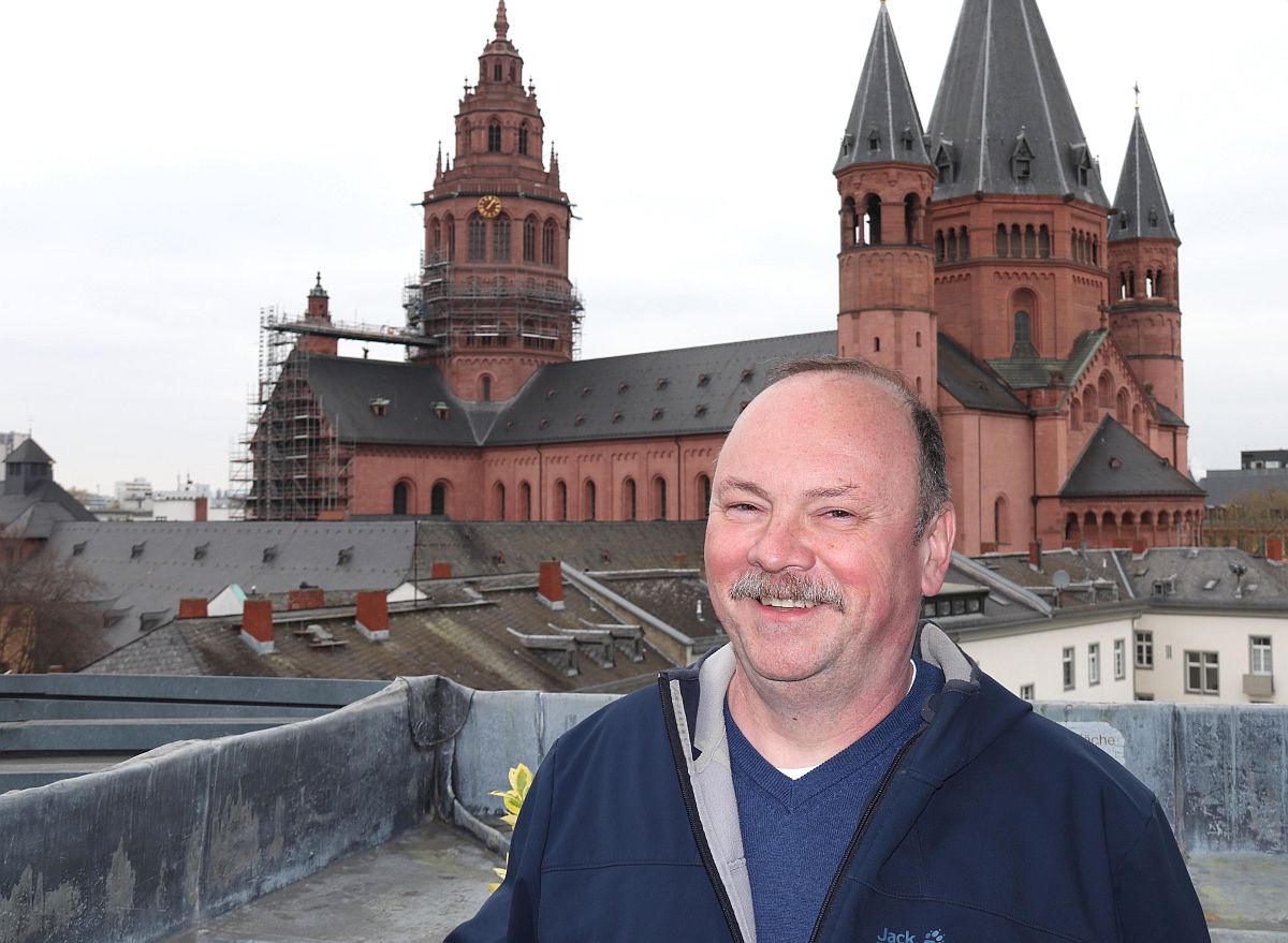 Konrad Lenzinger ist neuer Dombaumeister am Hohen Dom zu Mainz: Der Steinmetz und Architekt arbeitete schon am Römischen Theater