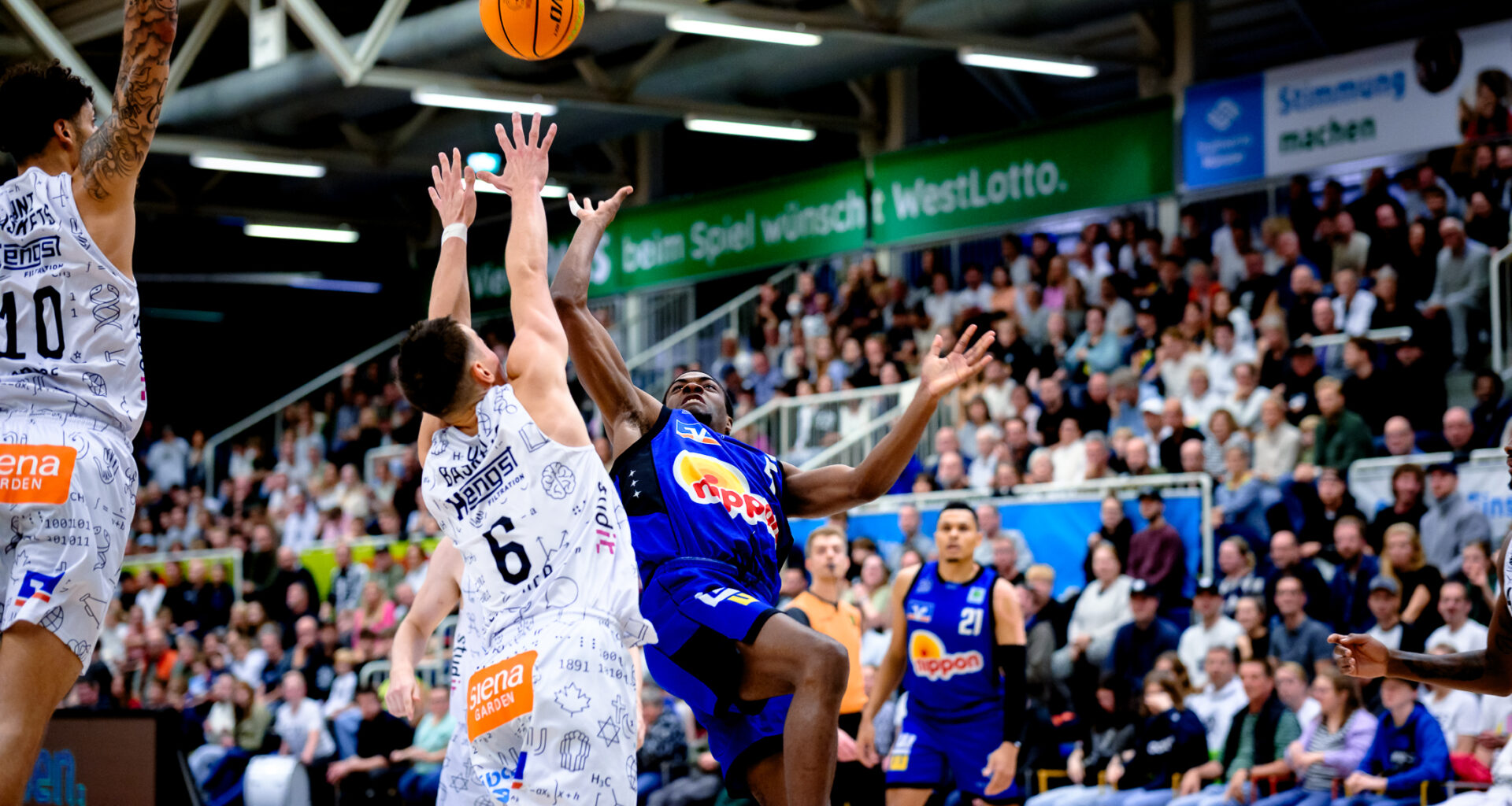 Saisonfinale der Uni Baskets bei Merlins Crailsheim – Uni Baskets