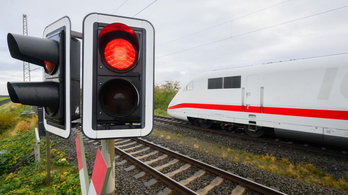 Bahnstrecke Mannheim-Stuttgart von Mitternacht an gesperrt