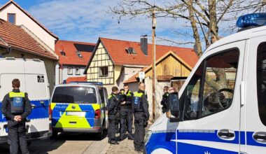 Thüringen: 49 Jahre alter Polizist soll eigene Familie erschossen haben