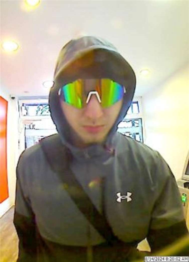 Wer kann Angaben zur Identität des Mannes machen. Foto: Polizei NRW