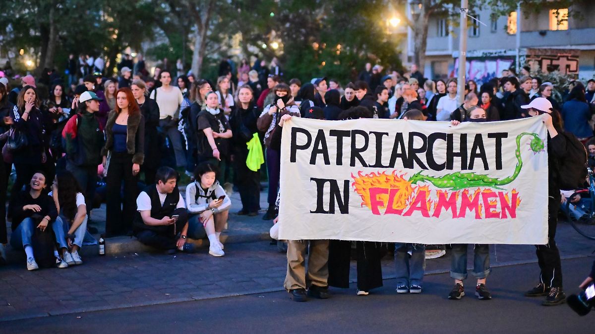 Berlin & Brandenburg: Feministische Demonstration in Kreuzberg gestartet