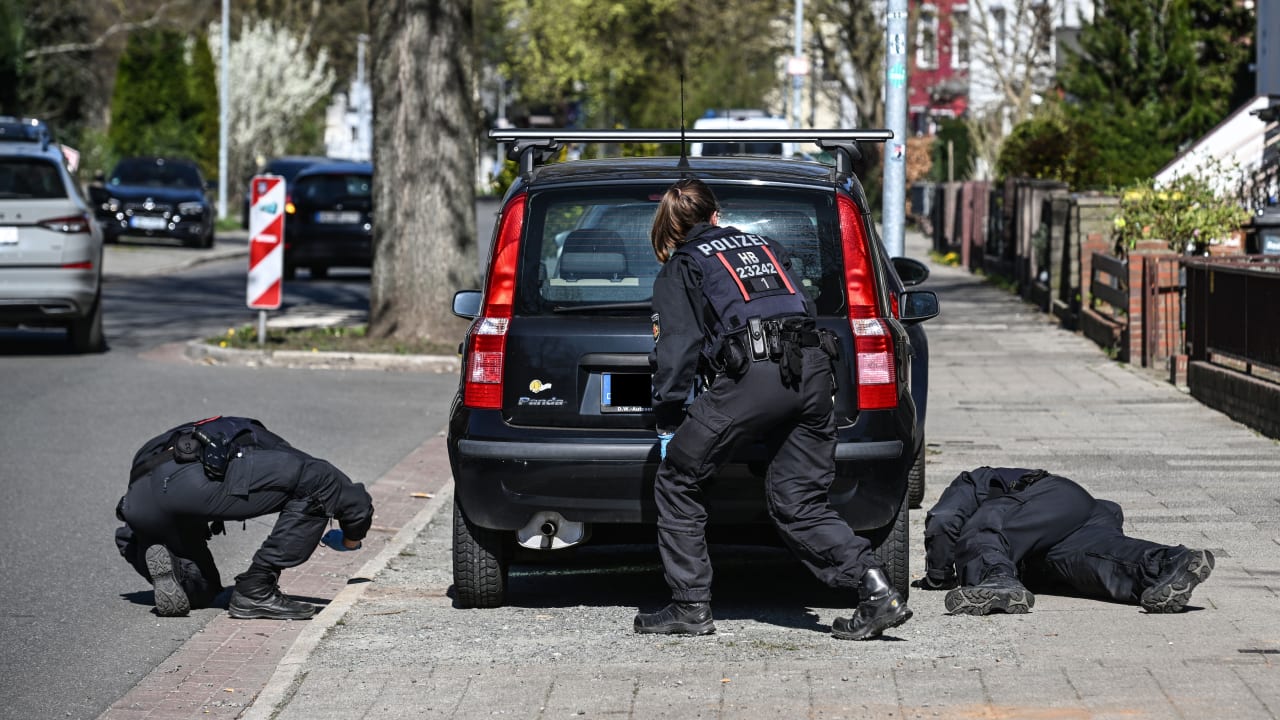 Mord in Bremen: Mann (32) auf offener Straße erschossen | Regional