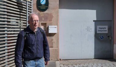 „Klimakleber“-Pater Jörg Alt wieder aus dem Gefängnis frei - Bayern
