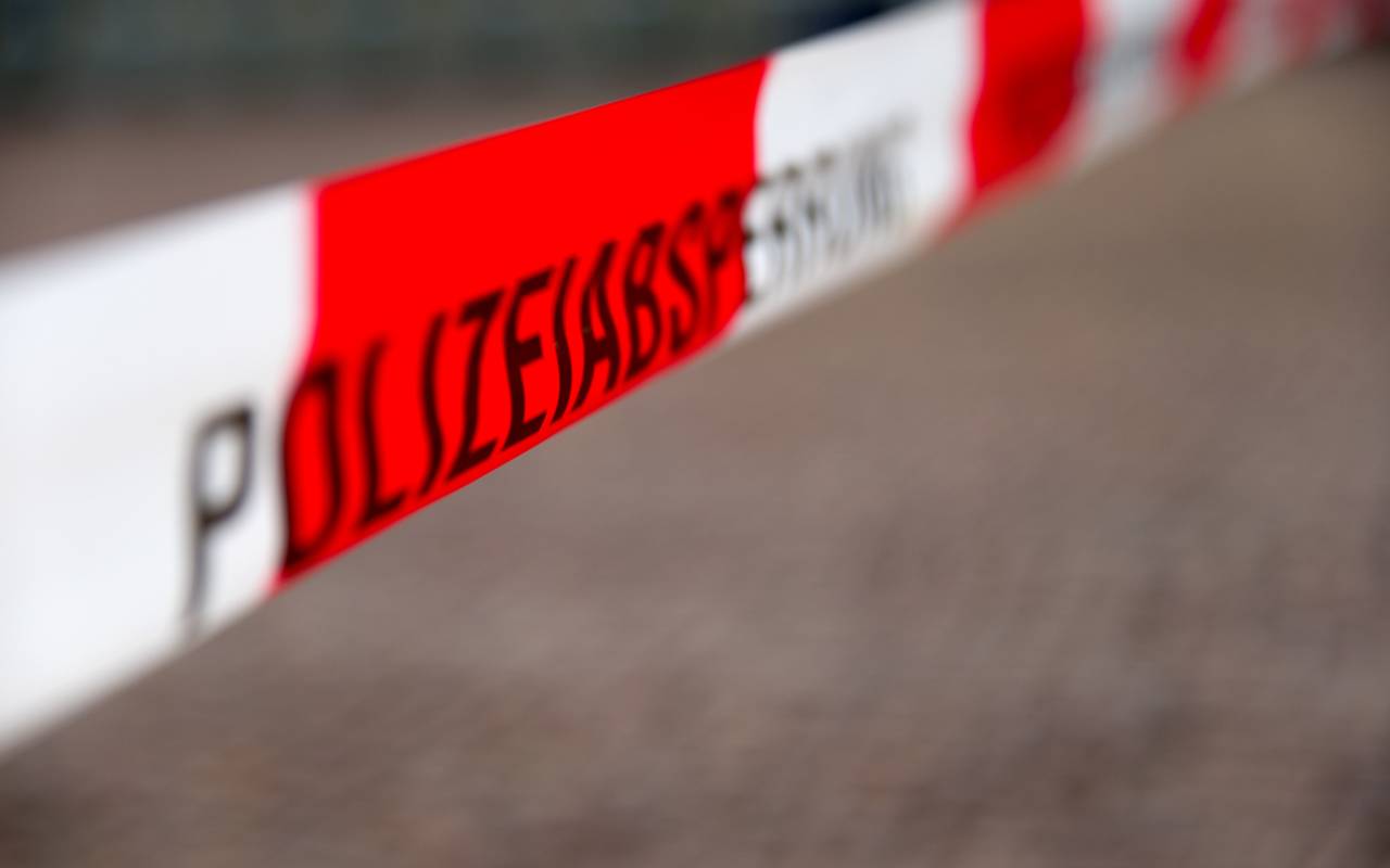 Symbobild einer Polizeiabsperrung