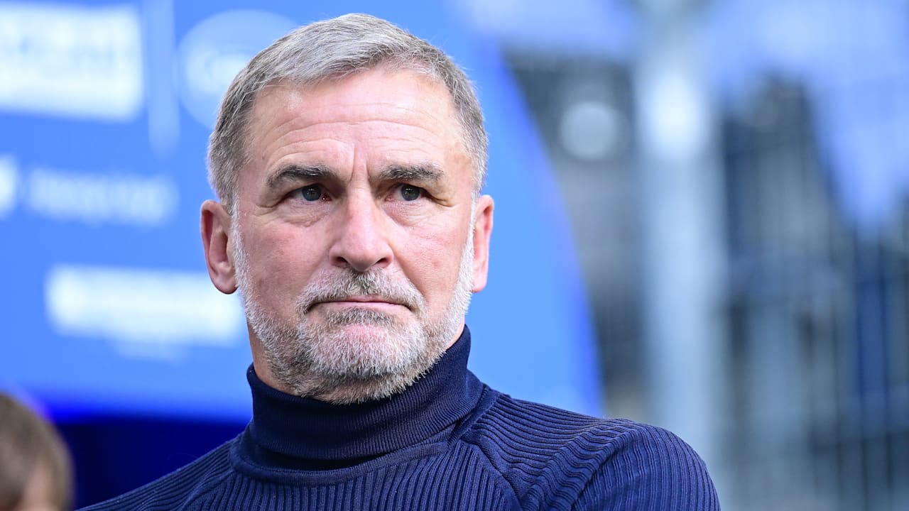 HSV: Stefan Kuntz mit klarer Ansage an die Profis - BILD