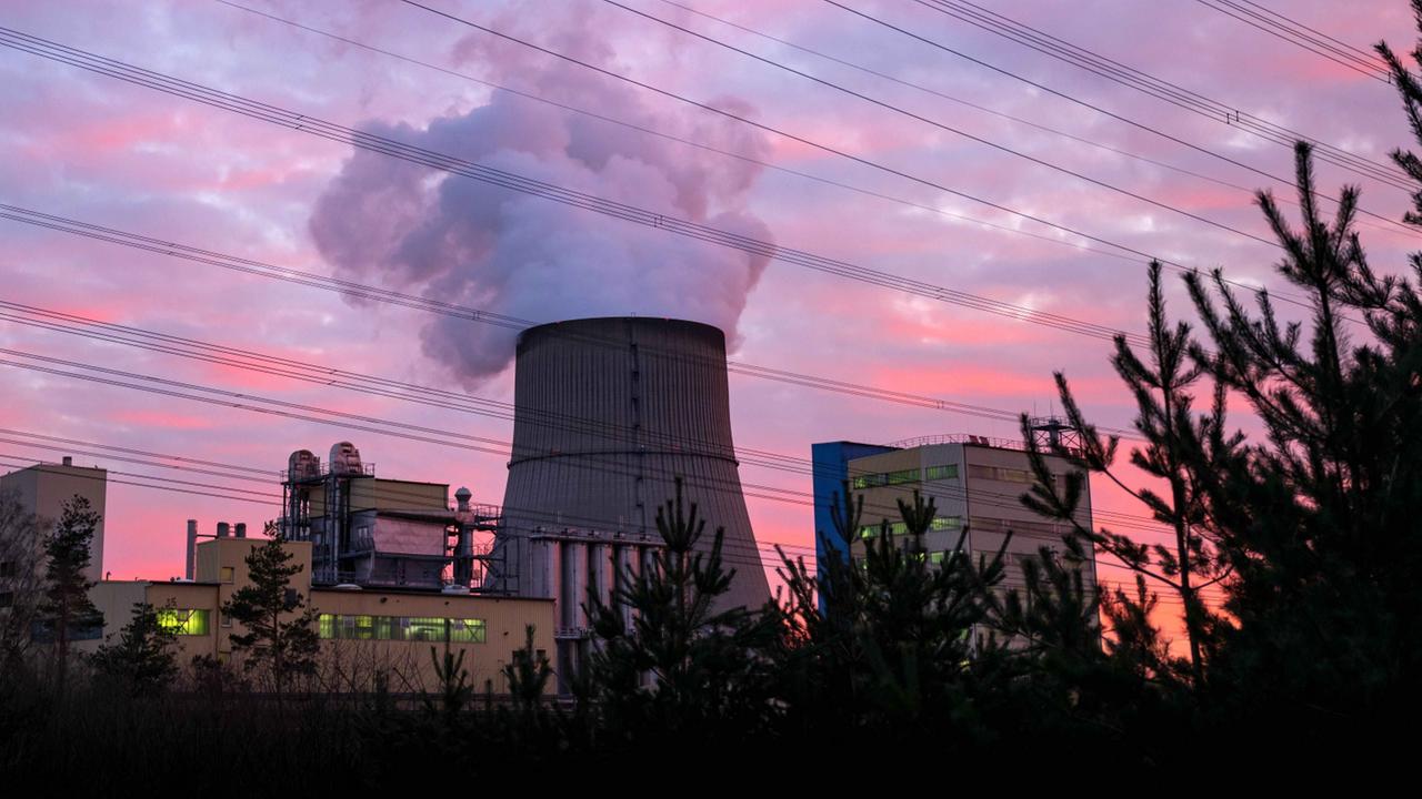 Wie über einen Atom-Wiedereinstieg diskutiert wird