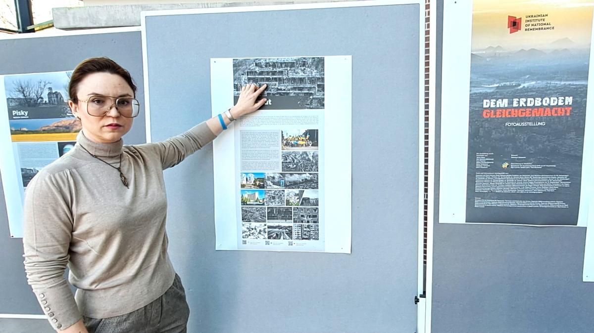 Kriegsbilder im KuB zeigen zerstörte Ukraine