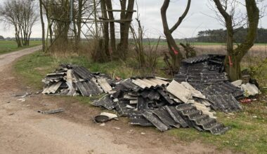 Garbsen: Unbekannte entsorgen 1,5 Tonnen Asbestplatten | NDR.de - Nachrichten - Niedersachsen