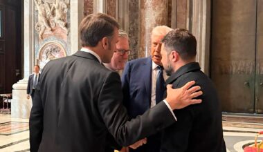 Hochrangiges Treffen im Vatikan: Muss Deutschland jetzt für Merz’ Fehlen büßen? | Politik