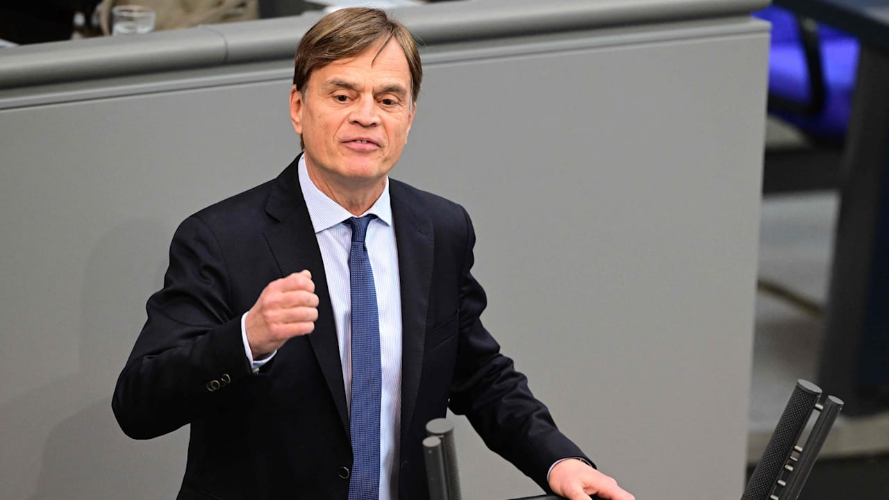 Streit um SPD-Saal: Jetzt droht die AfD mit Klage! | Politik