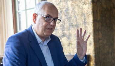 Bovenschulte: "Wir müssen uns in schwierigen Zeiten unterhaken"
