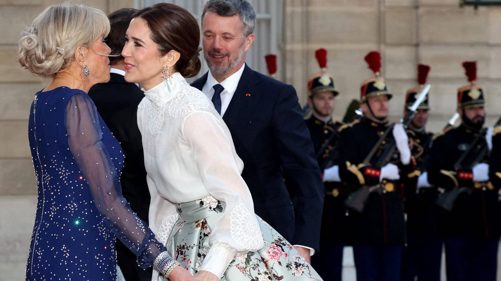 Brigitte Macron und Königin Mary: Die beiden Frauen trafen beim Staatsbesuch aufeinander.