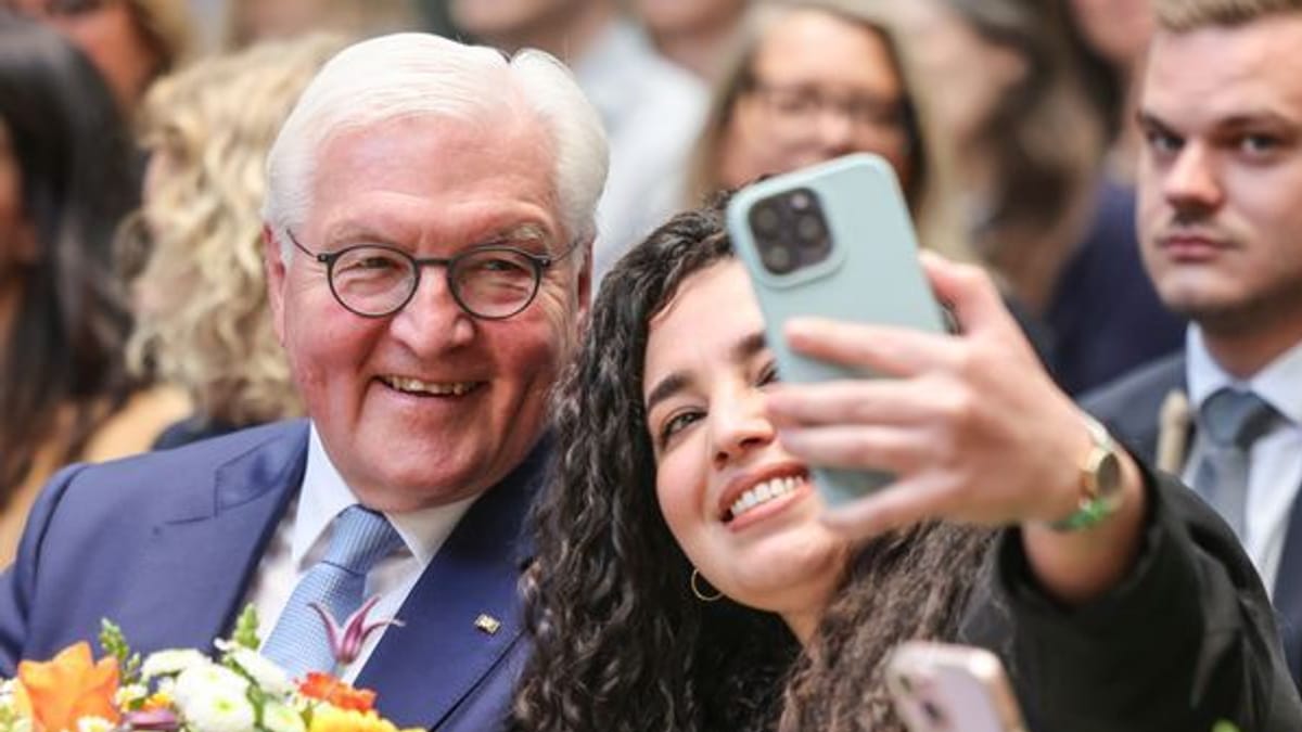 Köln: Bundespräsident Steinmeier bei Einbürgerungsfeier