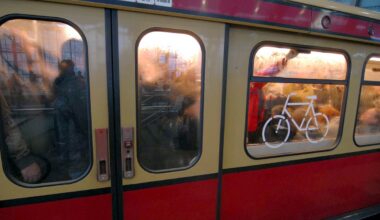BVG und S-Bahn Berlin: Fahrgäste beschweren sich! „Es ist so schlimm“