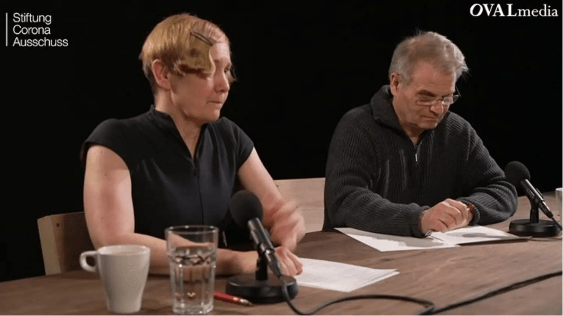 "Corona-Ausschuss": In der Besetzung Viviane Fischer und Reiner Fuellmich kannten Zuschauer das Format. Sie zerstritten sich vor allem über Geld erheblich.