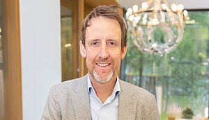 Dr. Johannes Sabel