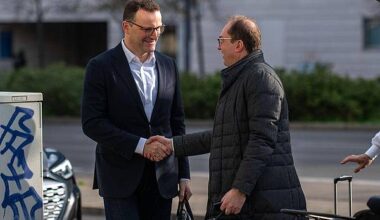 Berlin | Dobrindt: «Heute beugen wir uns über die dicken Klopper»