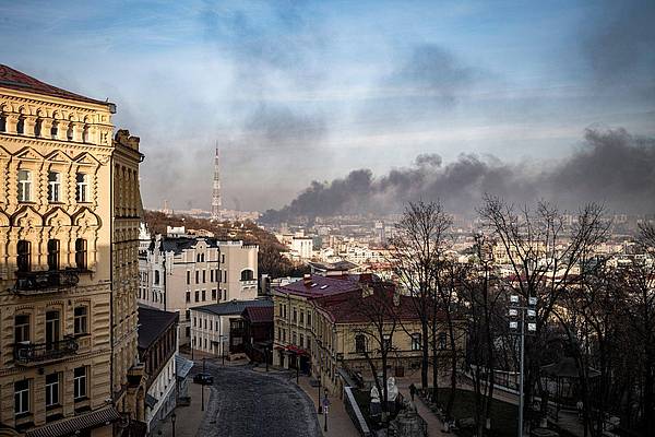 Kiew | Russland greift Kiew mit Raketen an