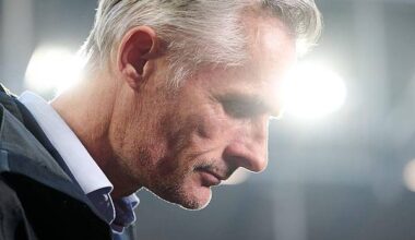 Gelsenkirchen | Schalke trennt sich nach der Saison von Trainer van Wonderen