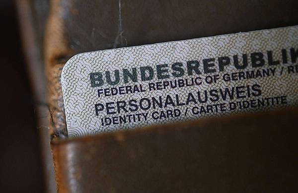 Bonn | Neue Ausweise können per Post geliefert werden
